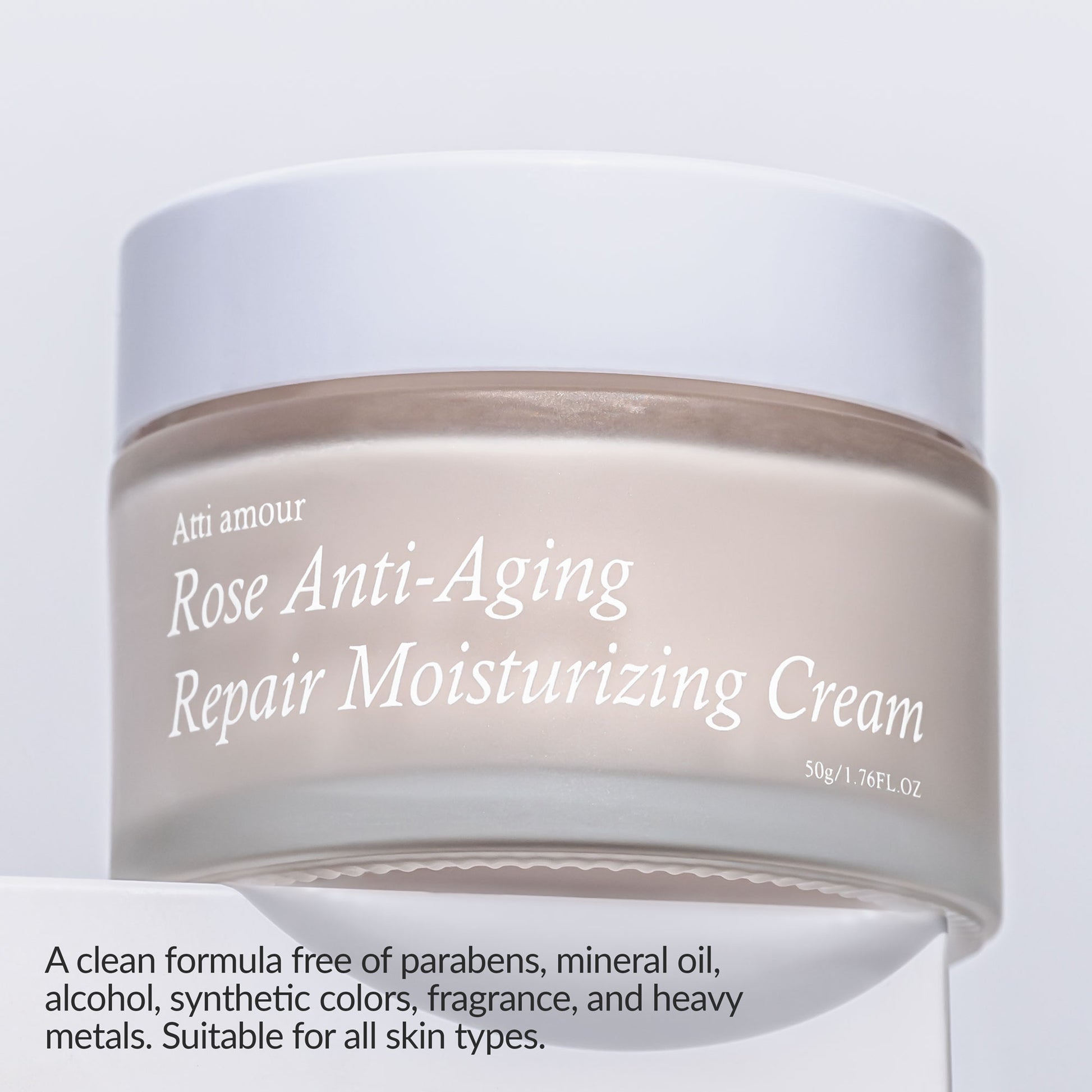 Anti-aging moisturizing cream with rosewater and niacinamide for soft, youthful skin