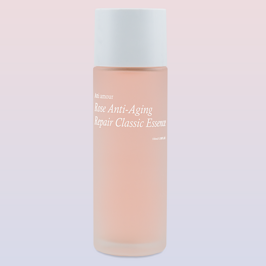 Lightweight hydrating facial essence with pure rosewater and niacinamide